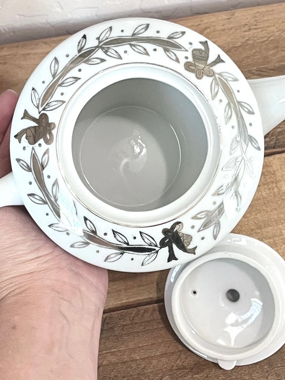 Vintage Lefton China 25th Anniversary Teapot NE279NP White Silver